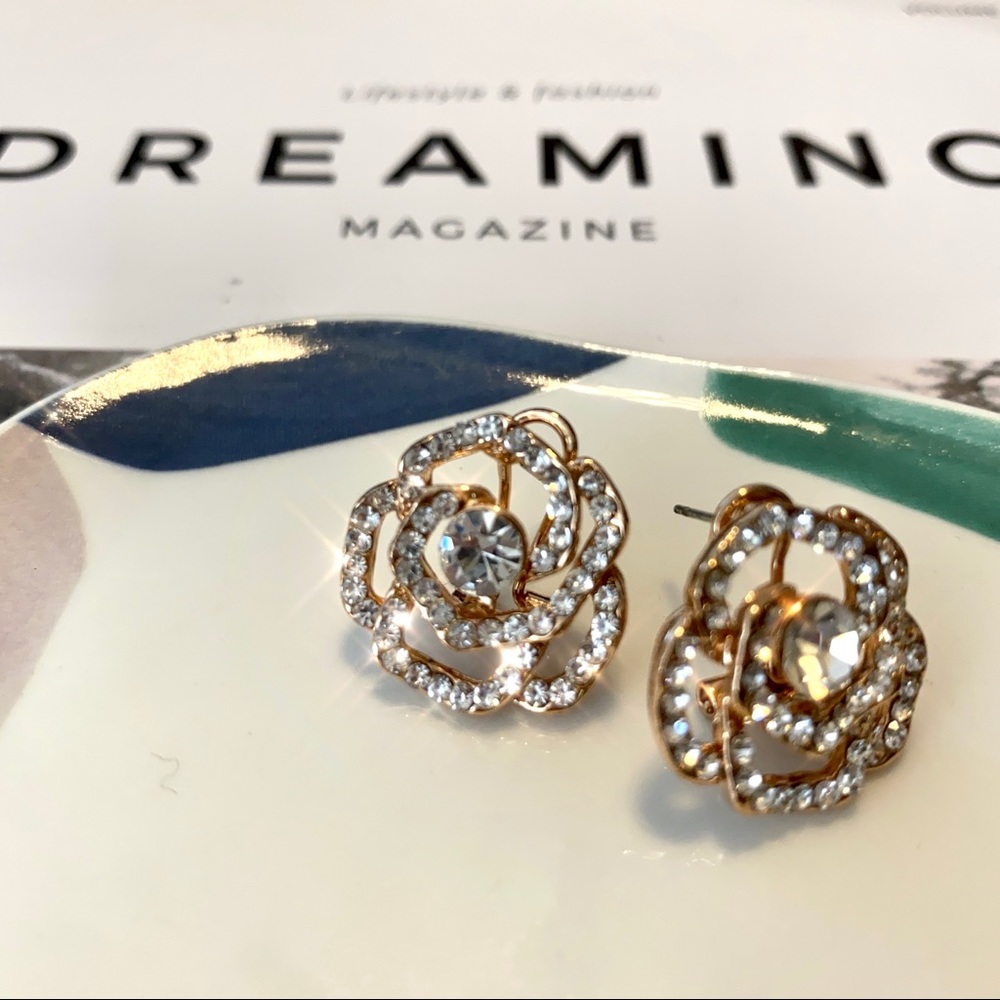 Rose Statement Stud Earrings - Picture 3 of 4